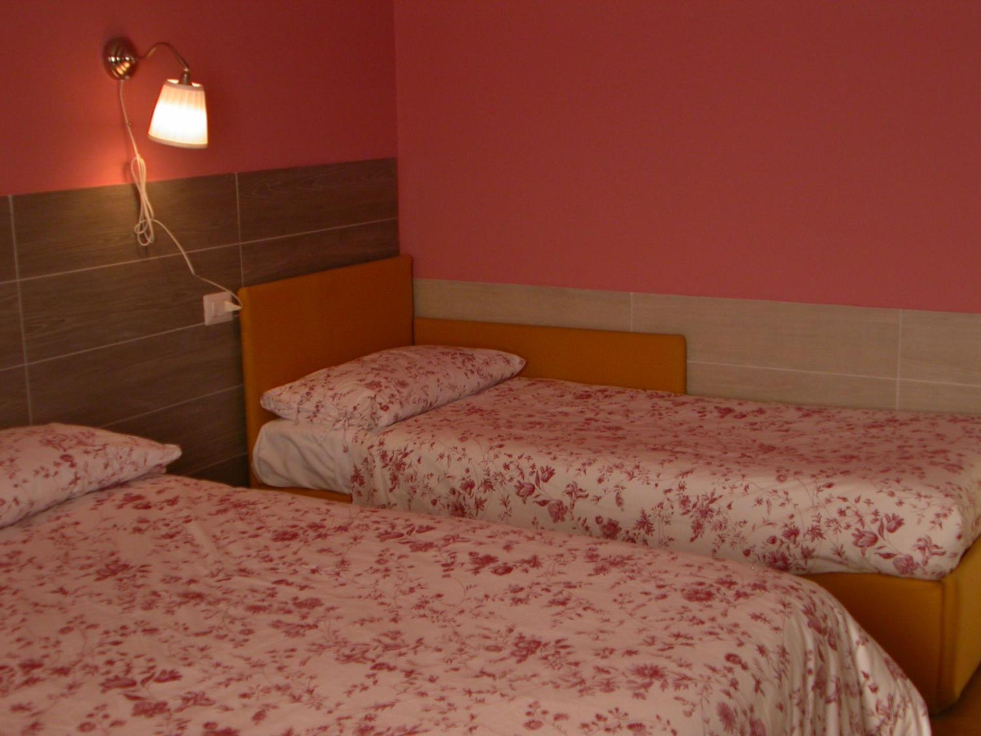 Hotel Il Roscio Attigliano Exterior photo