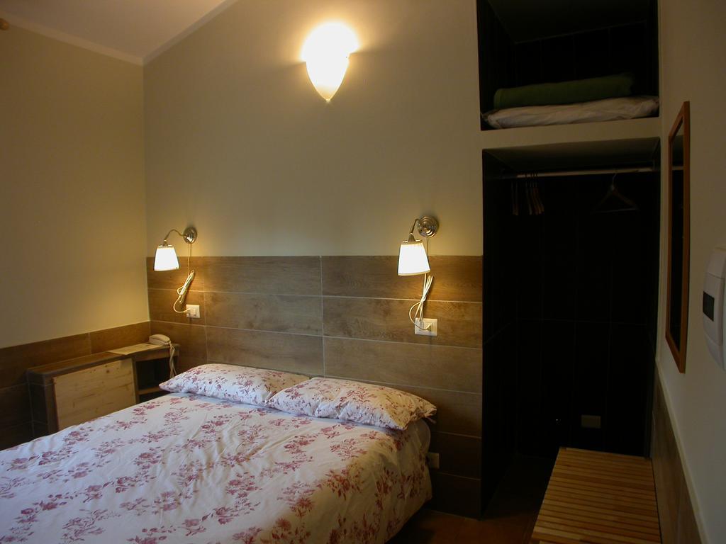 Hotel Il Roscio Attigliano Exterior photo