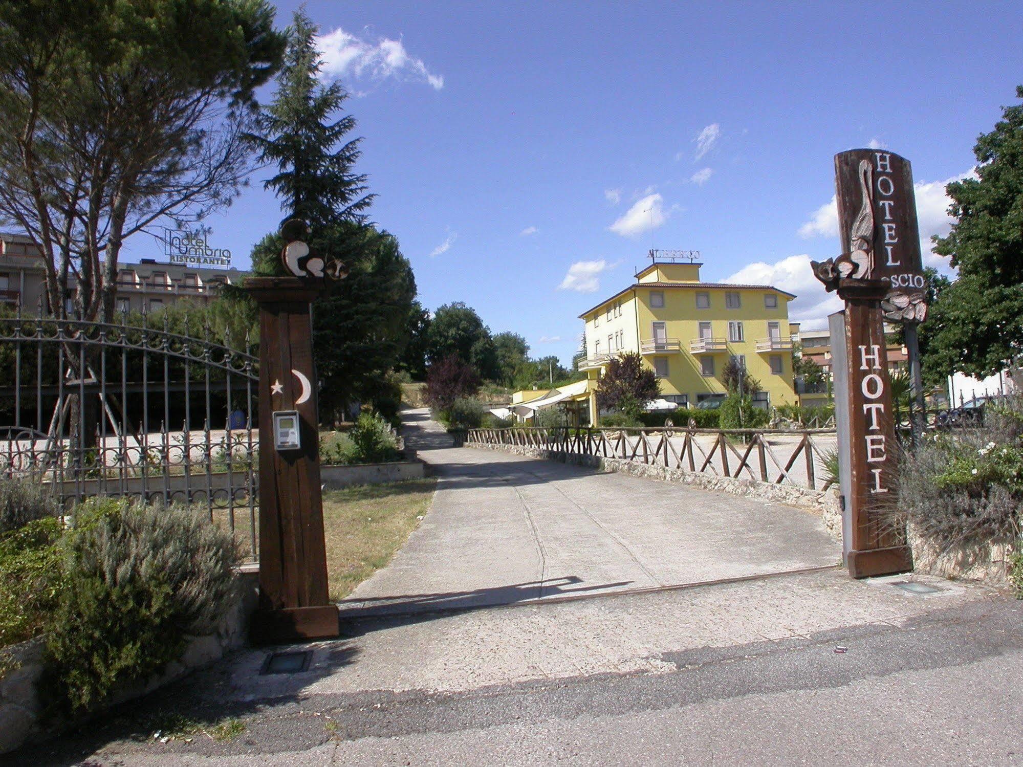 Hotel Il Roscio Attigliano Exterior photo