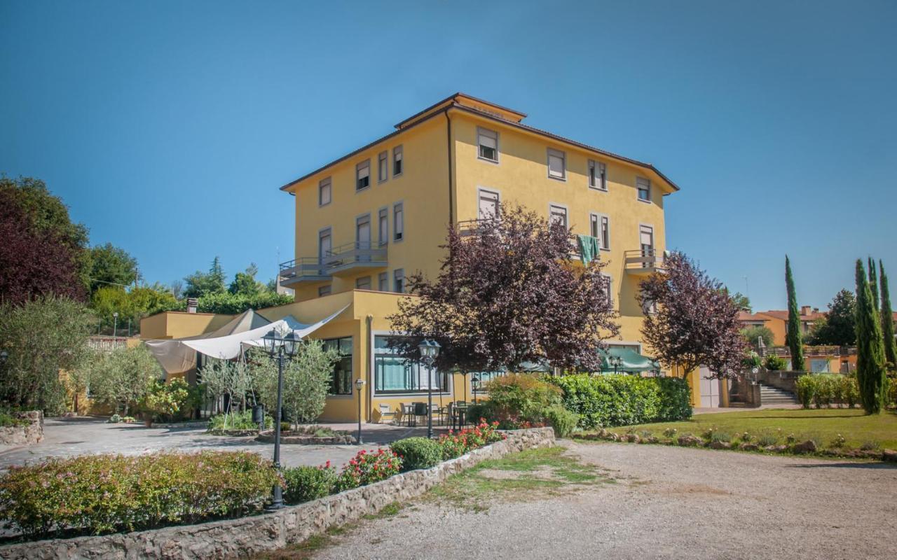 Hotel Il Roscio Attigliano Exterior photo